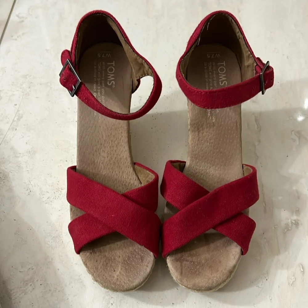 Toms red wedge sandal women’s 7.5 - Picture 1 of 5